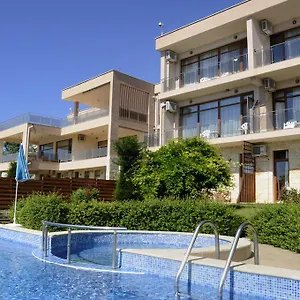 https://brigantina.goldensandshotels.net